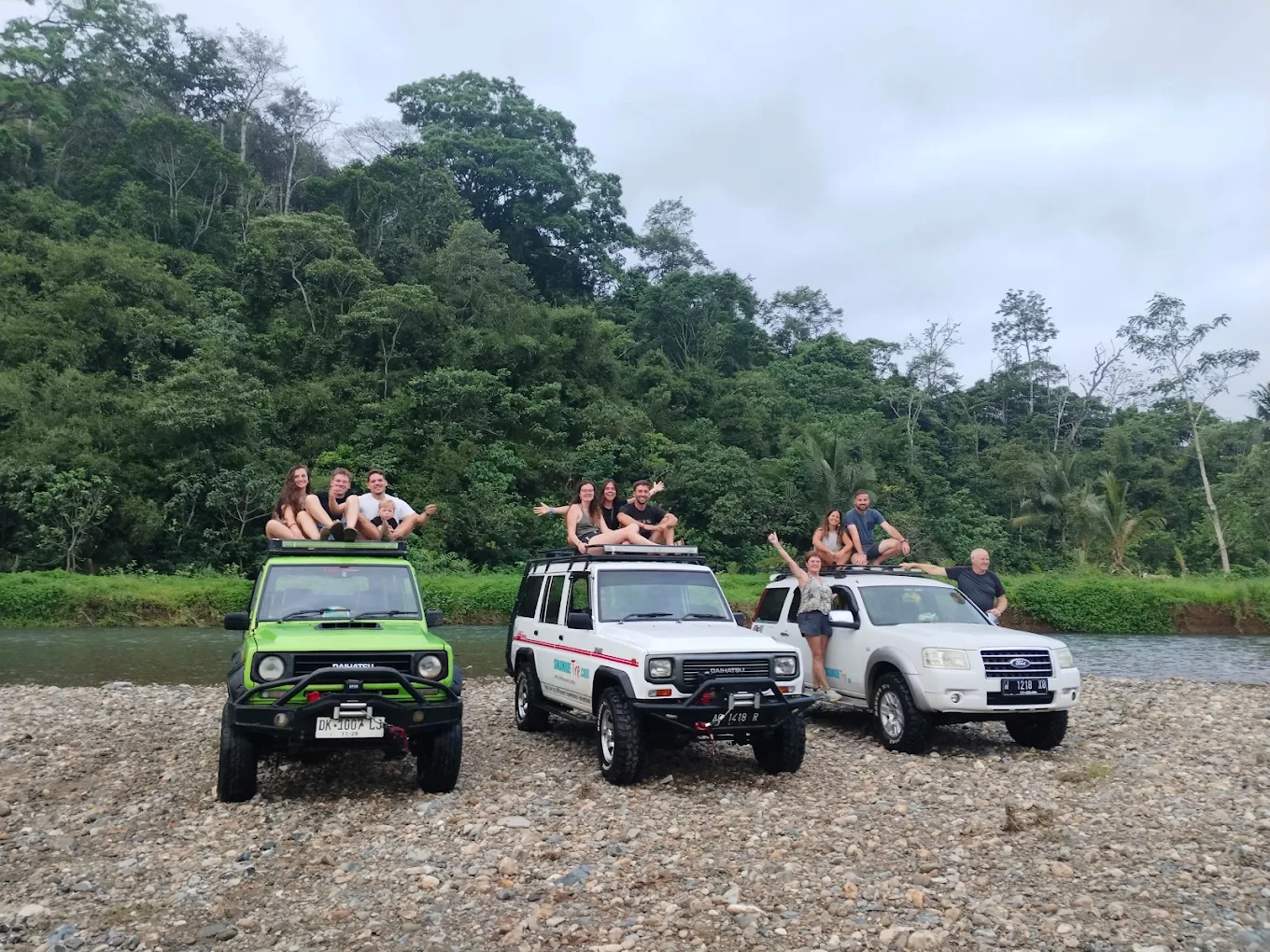 jeep sukamade banyuwangi
