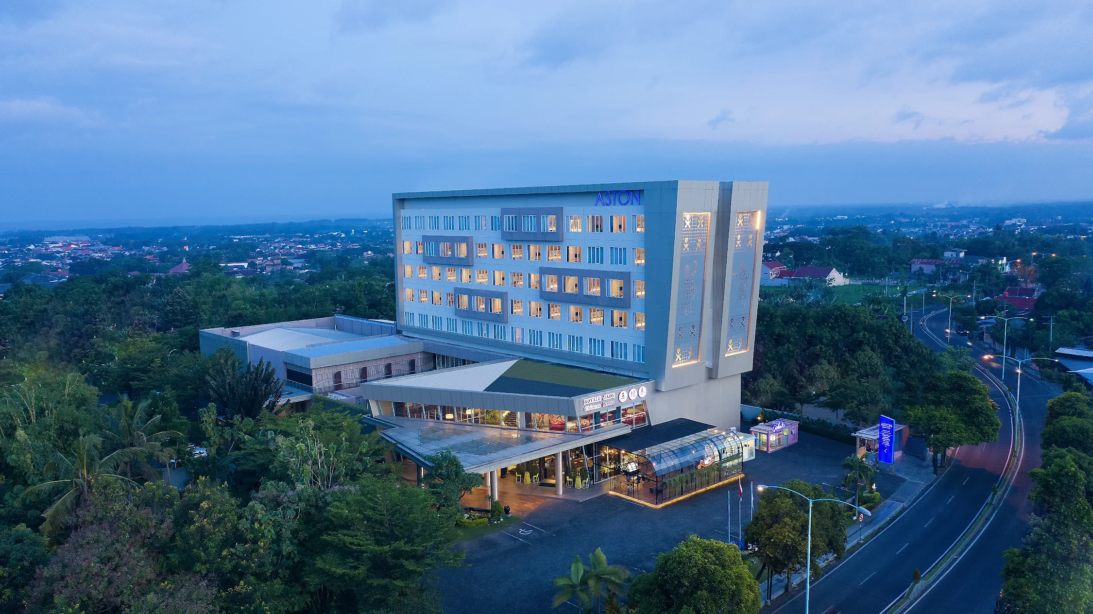 aston hotel banyuwangi